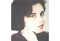 Γκίκα  Ελένη  1959-   συγγραφέας-κριτικός